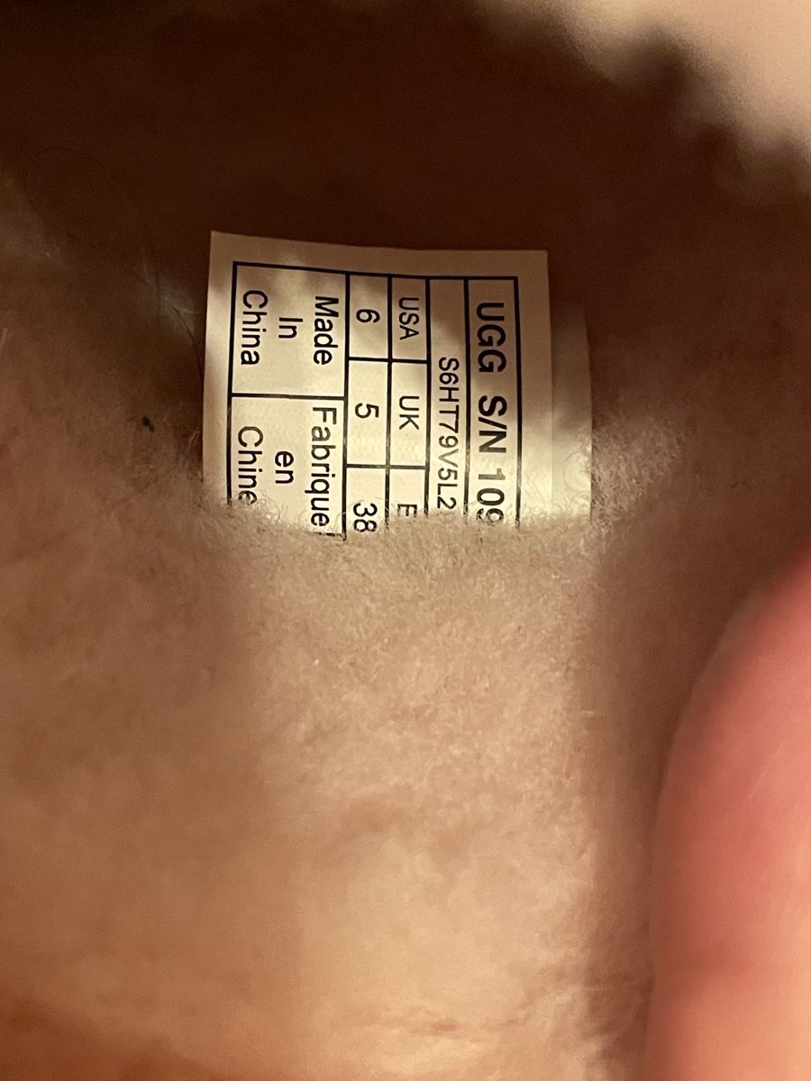 Ugg Scarpe da donna: originale, seltene UGG Boots, Gr.38, rosa mit Glanzschimmer – Nuovo (secondo la descrizione) da Corcelles NE venduto da gingerbrain 7