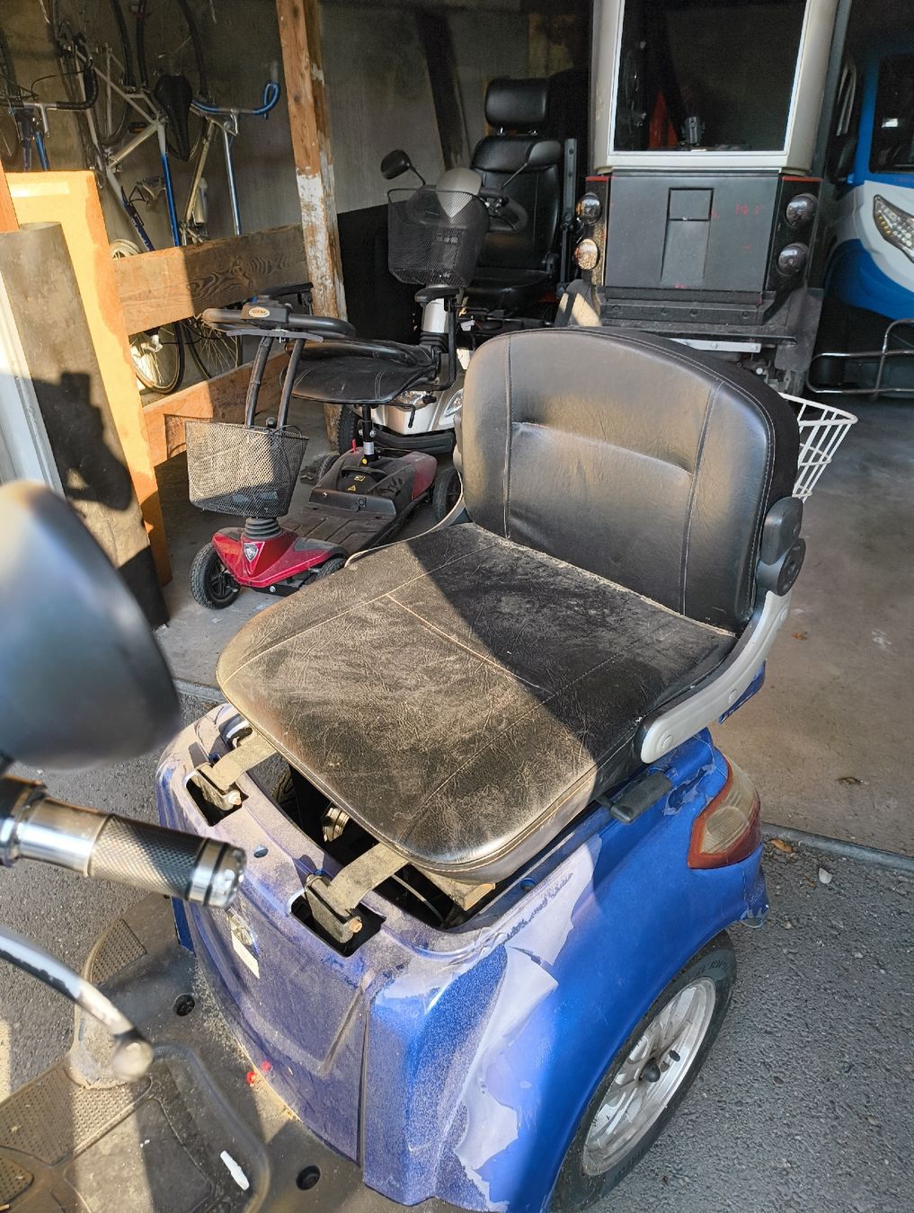 Veicoli elettrici: Elektromobil / Seniorenmobil – Difettoso da St. Gallen venduto da Kiwi888 1