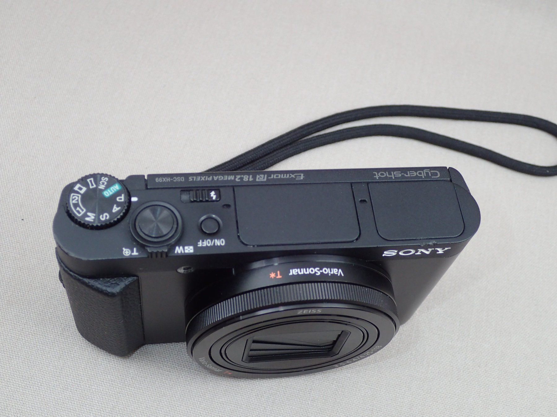 Sony Kamera: Sony DSC-HX99 Kompaktkamera – Gebraucht aus Horgen von Jfixi