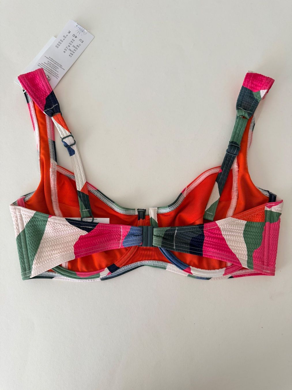 Triumph Maillots de bain & Bikinis: TRIUMPH, Bikini-Top SUMMER EXPRESSION, Grösse 40E, Mehrfarbi – Neuf avec emballage d'origine à Rudolfstetten par gst_g7xl 2
