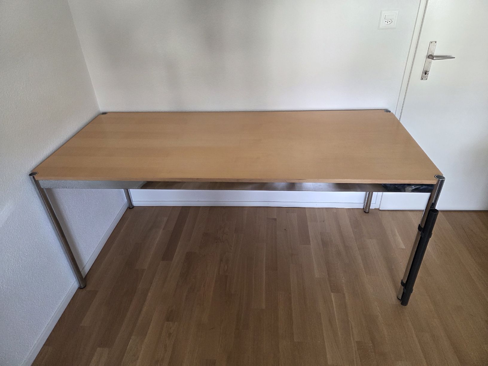 Scrivanie: Bürotisch – Usato da Rüti ZH venduto da rue_y8fj