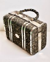 Kleine Vintage Koffer-Handtasche aus Samt und Metall