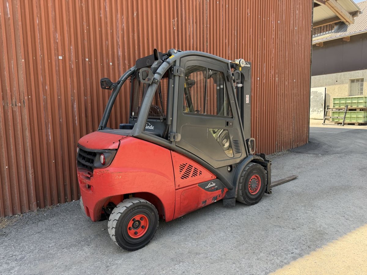 Linde Carrelli elevatori e a forche: Linde H30 EVO Gabelstapler – Usato da Buchs SG venduto da werk96 3