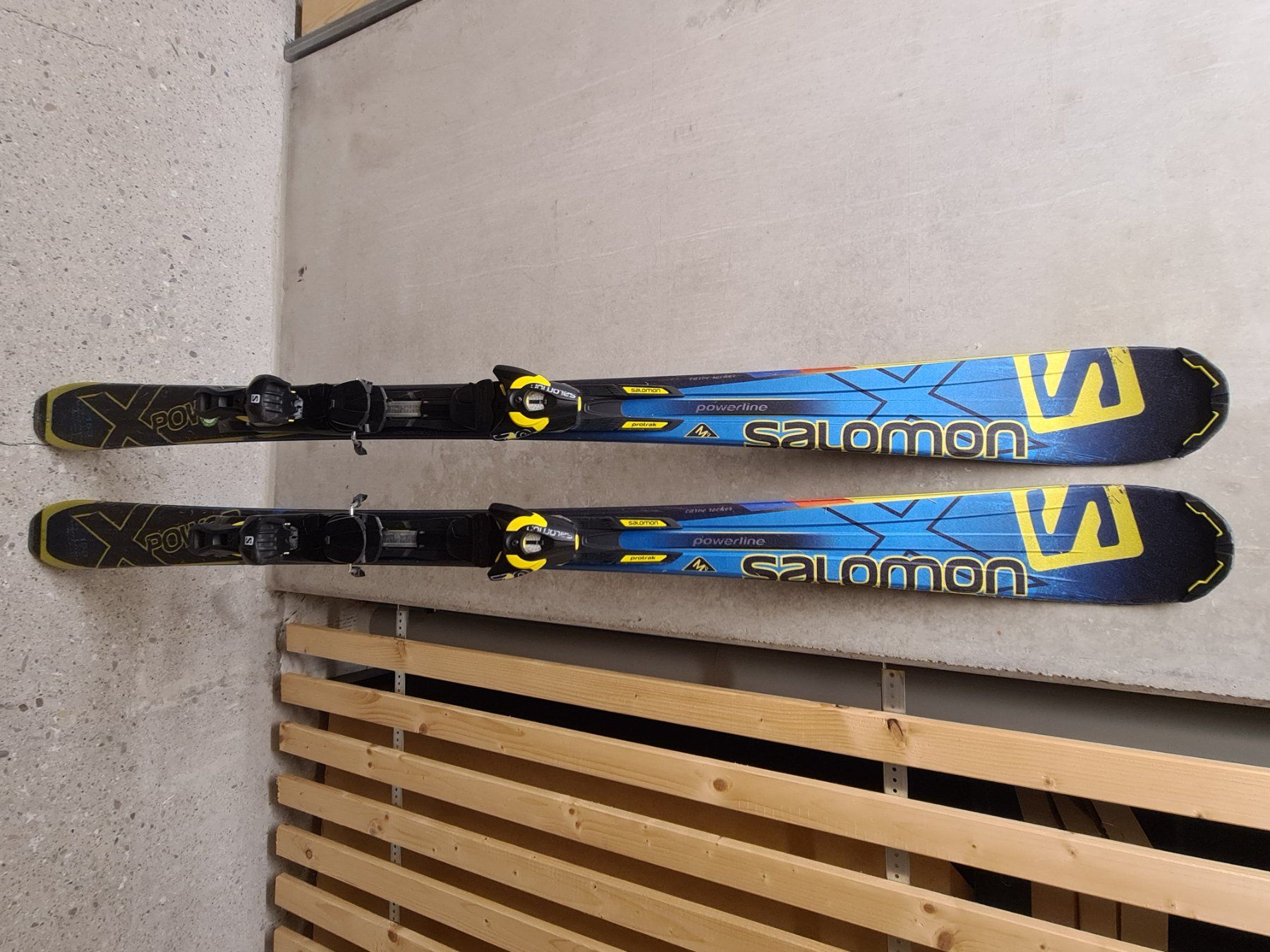 Salomon Skis: SALOMON SKI X-POWER – D'occasion à Uetendorf par ste_g8wp