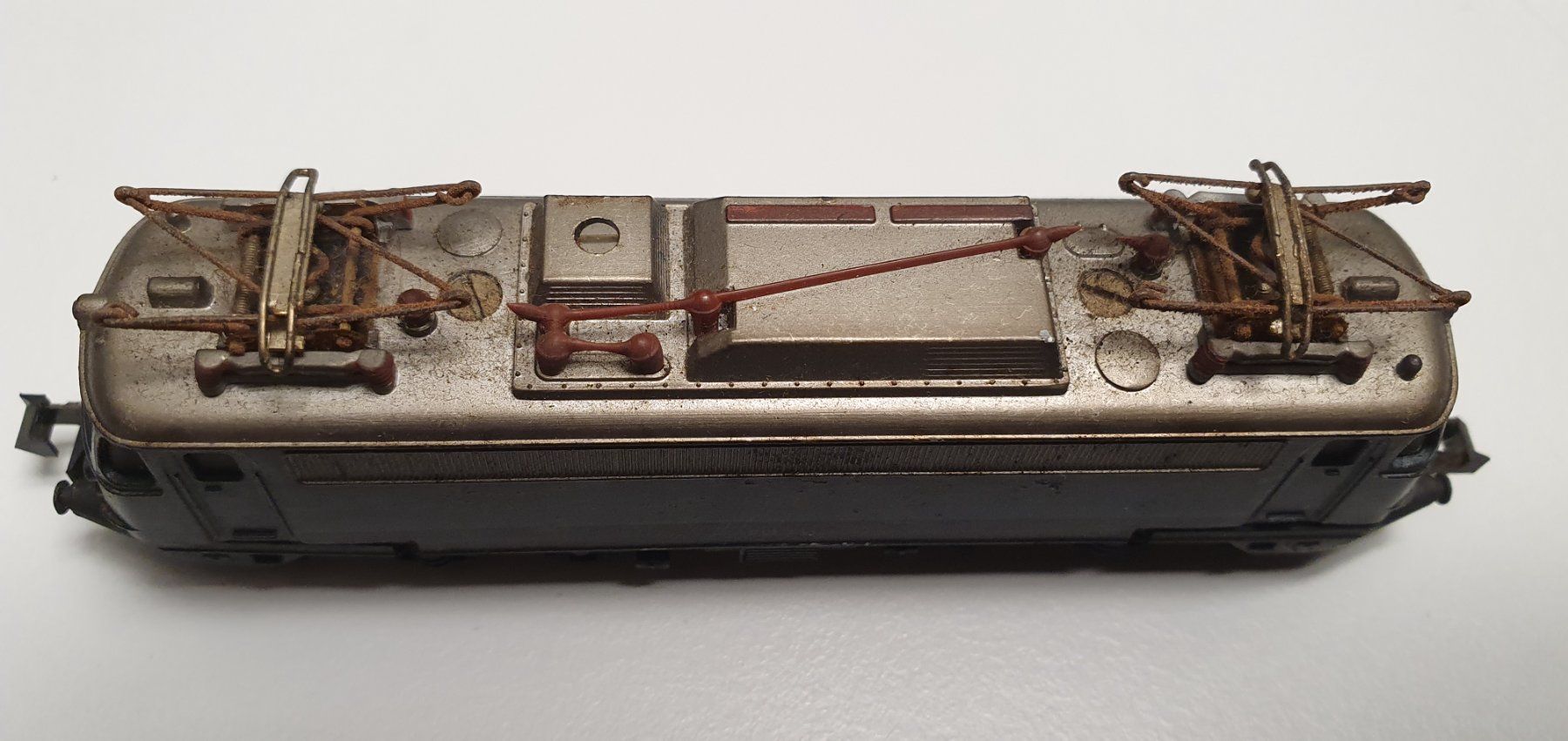 Trix Modelleisenbahnen: Minitrix 2930 Elektrolok BR E 10.3, (MBL) – Gebraucht aus Birr von waruco 4