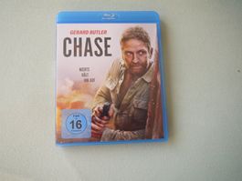 CHASE - Gerard Butler