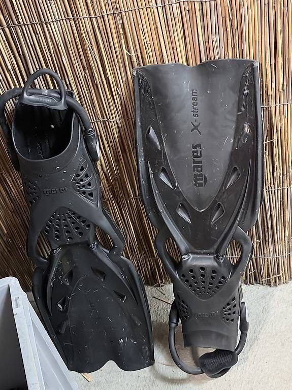 Mute per immersioni: Tauchausrüstung / Diveequipment – Usato da zürich venduto da rdaki90 2