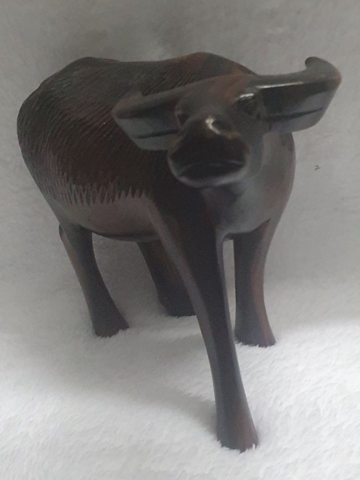 Figuren: Handgeschnitzter Wasserbüffel aus Edelholz Vintage Figur – Gebraucht aus Abtwil AG von MaVo.0710 3