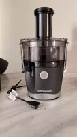 Nutribullet-Entsafter, grau, guter Zustand, komplettes Set