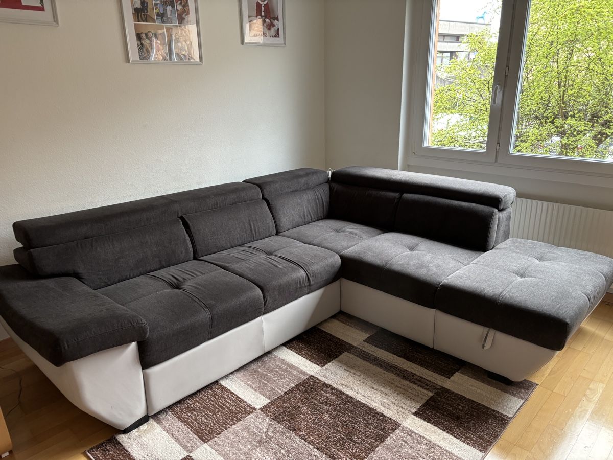 Conforama Divani: Ecksofa mit Schlaffunktion und Bettkasten dunkelgrau – Usato da Dübendorf venduto da dij_5fxx 4