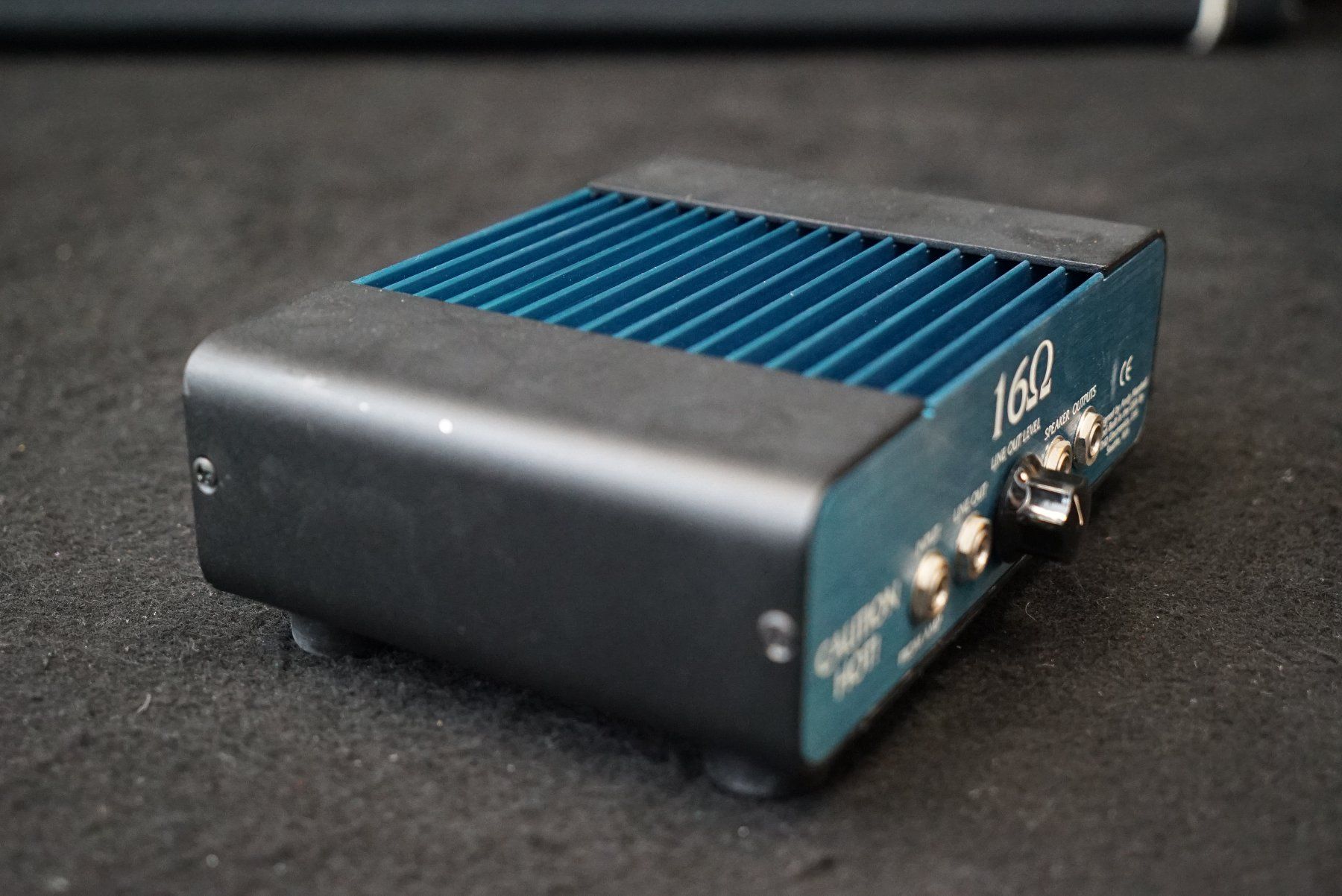 Amplificateurs: THD Hot Plate Power Reactive Attenuator 16 Ohm Blue – D'occasion à Ortschwaben par Musictrade 3