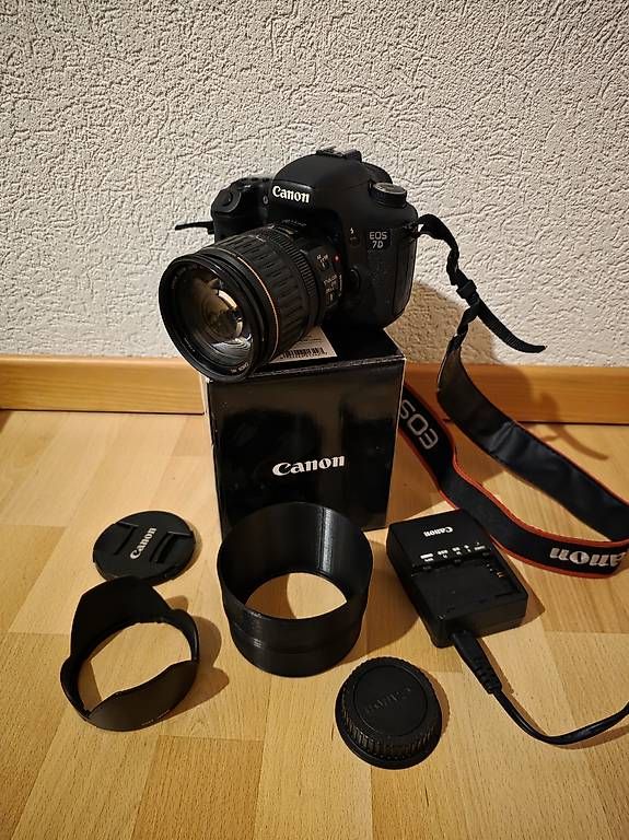 Fotocamera: Canon EOS 7D Spiegelreflexkamera mit Objektiv & Zubehör – Usato da Saland venduto da joe_gt6b 1