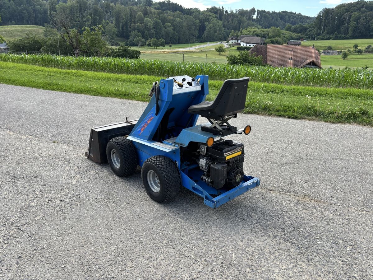 Hoflader: Hoflader / Lader Motor Mulli  – Gebraucht aus Courgevaux von Querly 5