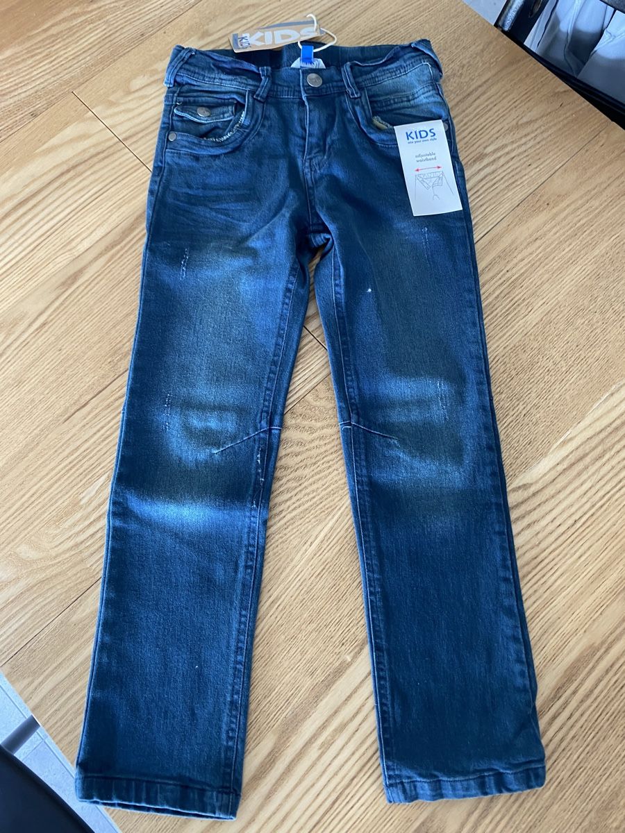 Pantaloni: Jeans 116 neuf taille ajustable – Nuovo (secondo la descrizione) da Salvenach venduto da gwenwywar