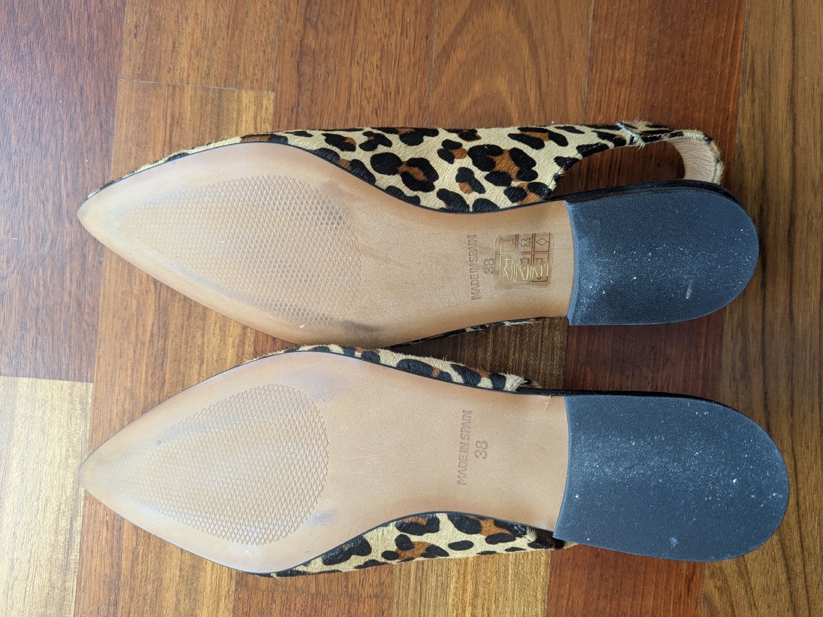 Scarpe da donna: Olivia Brown Leopard Slingbacks EU 38 New in Box – Nuovo (secondo la descrizione) da Zürich venduto da Cindy_c 2
