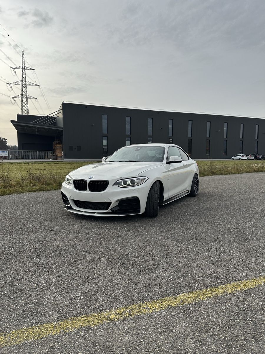 BMW Autos: BMW m235i – D'occasion à Zimmerwald par Streit08 2