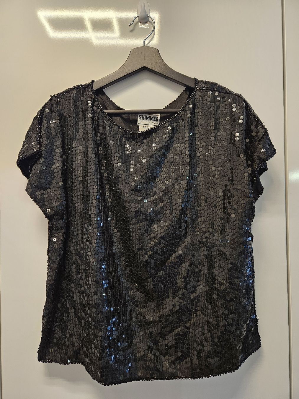 T-shirt: Vintage Pailletten Shirt – Usato da Zürich venduto da ColdCoffee 1