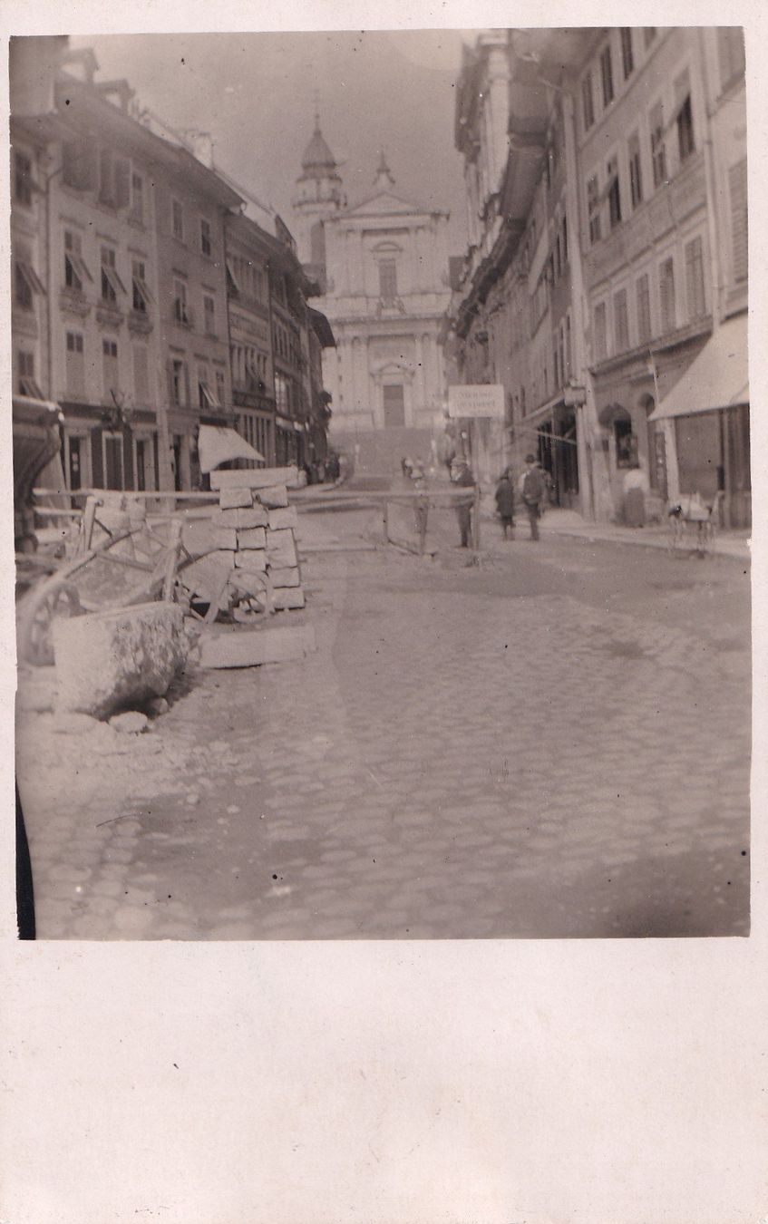 Cartoline postali: Solothurn Hauptgasse mit Baustelle – Usato da Olten venduto da clotaldi