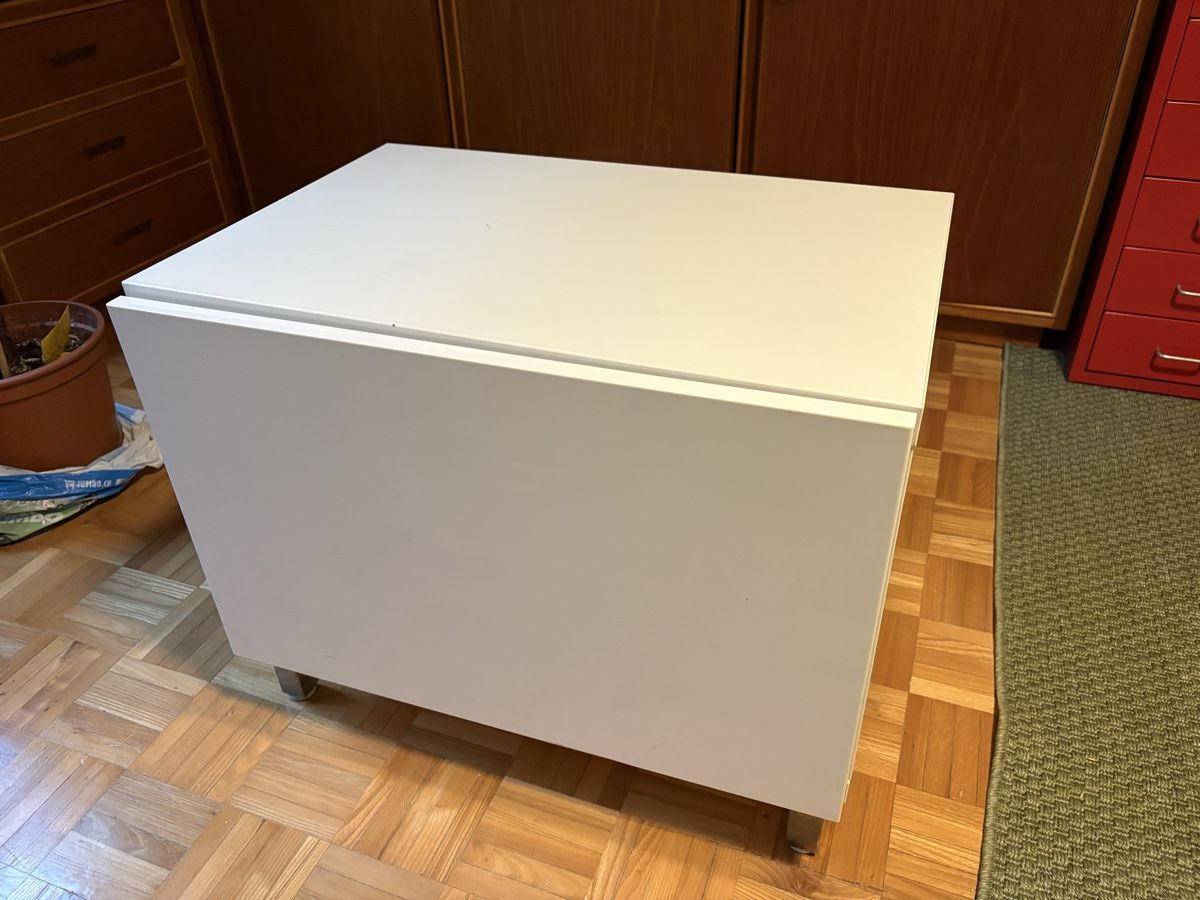 Ikea Comodini: Nachttisch Weiss – Usato da Basel venduto da Puptuup 1