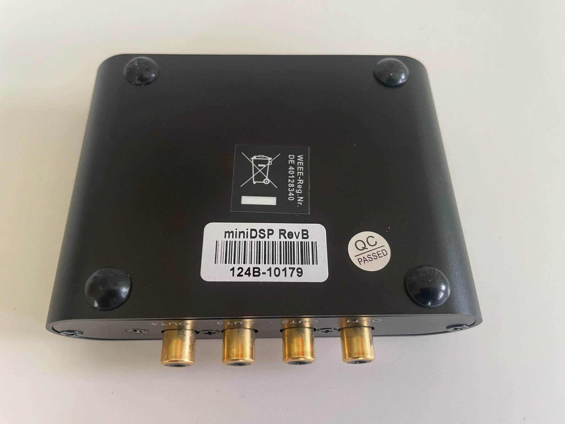 Convertitori: miniDSP 2x4 (nicht HD) – Usato da Eschen venduto da schnibsi 3