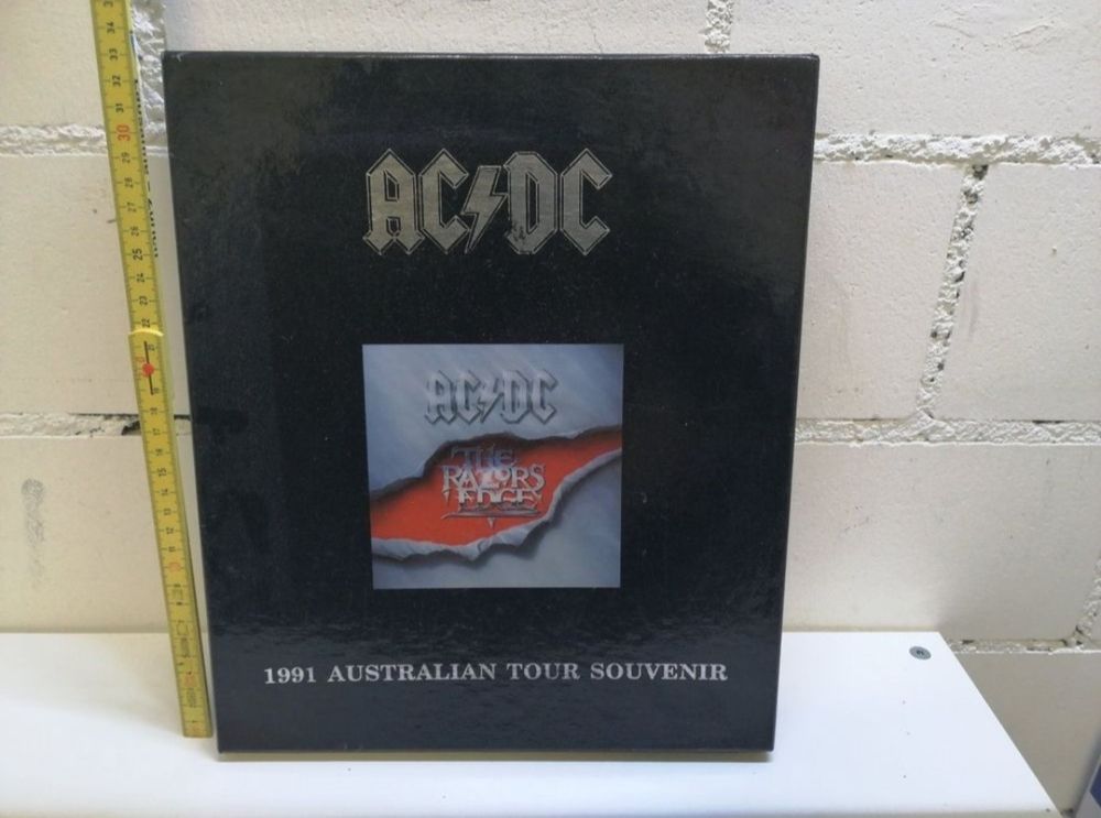 ACDC Tour souvenir 1991 Merchandising Box Collector (Gebraucht) in ...