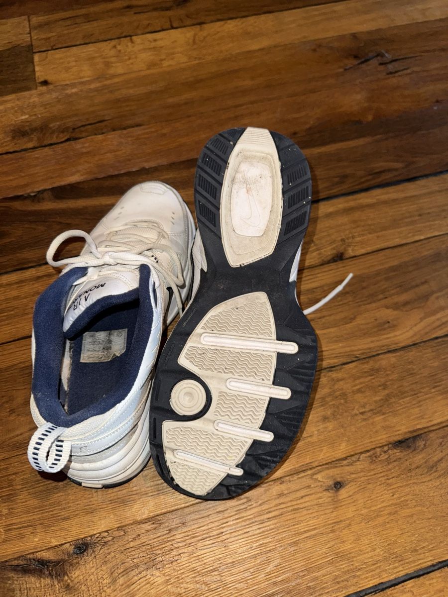 Nike Chaussures hommes: Nike Monarch weiss größe 42,5 – D'occasion à Watt par lou_m5tq 3