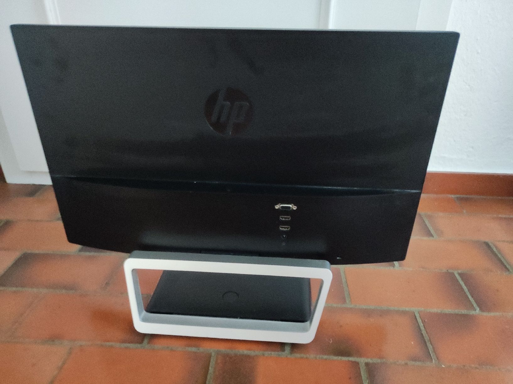 LG Monitore: LG Monitor – Gebraucht aus Baden von supersellman 1