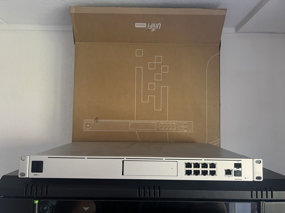 Unifi Dream Machine Pro (Gebraucht) in Zürich für CHF 284 – mit ...