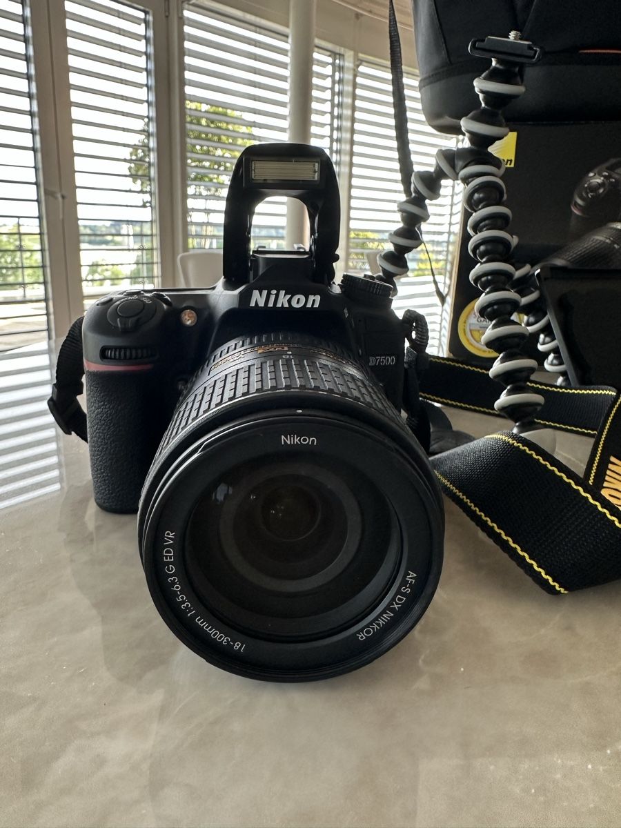 Nikon Appareil photo: Nikon Spiegelreflex D7500 Kompletset – D'occasion à Forch par Songwe 2