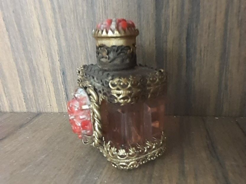 Flacons: Parfum Flacon antik – Gebraucht aus Mörschwil von wunderkiste44 7
