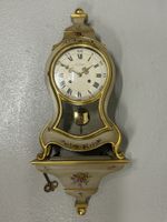 Le Castel Pendeluhr mit Blumenmalerei Gold guter Zustand