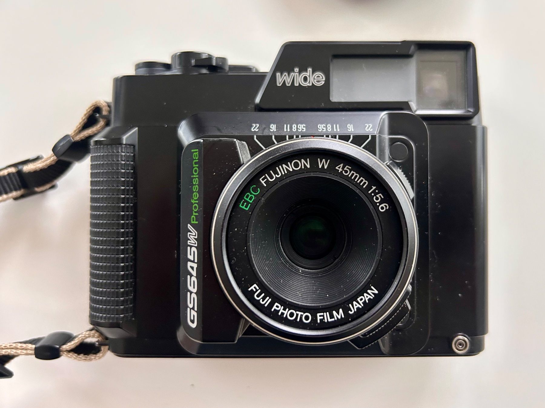 Fujica Fotocamera: Fujica GS 645W Professional – Usato da Immensee venduto da Spengler8 2