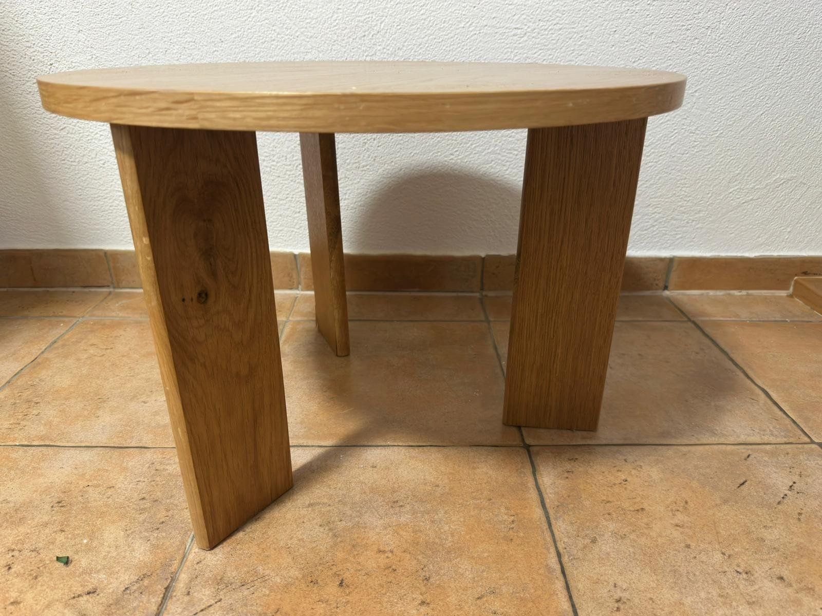 Tables: Runder Couchtisch – D'occasion à Glarus par laura_o 1