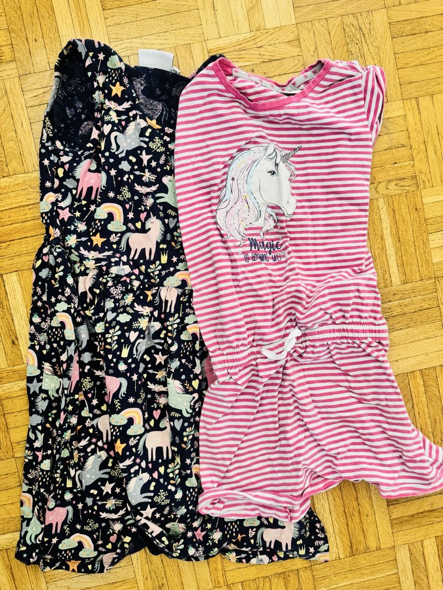 Lotti & Set di vestiti: Marken Sommerkleider 146 – Usato da Schlieren venduto da Fam.Baumi 1