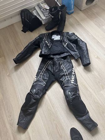 Richa Motorrad echtlederbekleidung 52 und schuhe 43