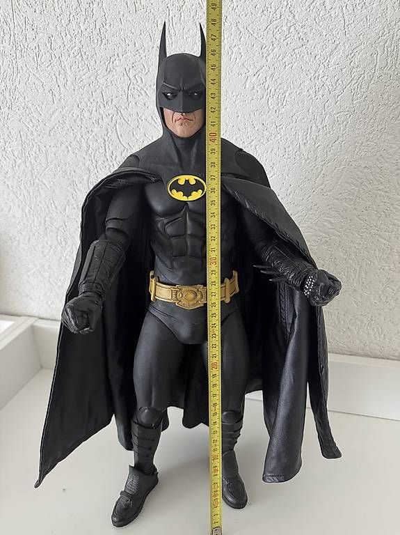 Figurines: NECA  Batman Figur 48 cm – D'occasion à Dottikon par francesco014 3