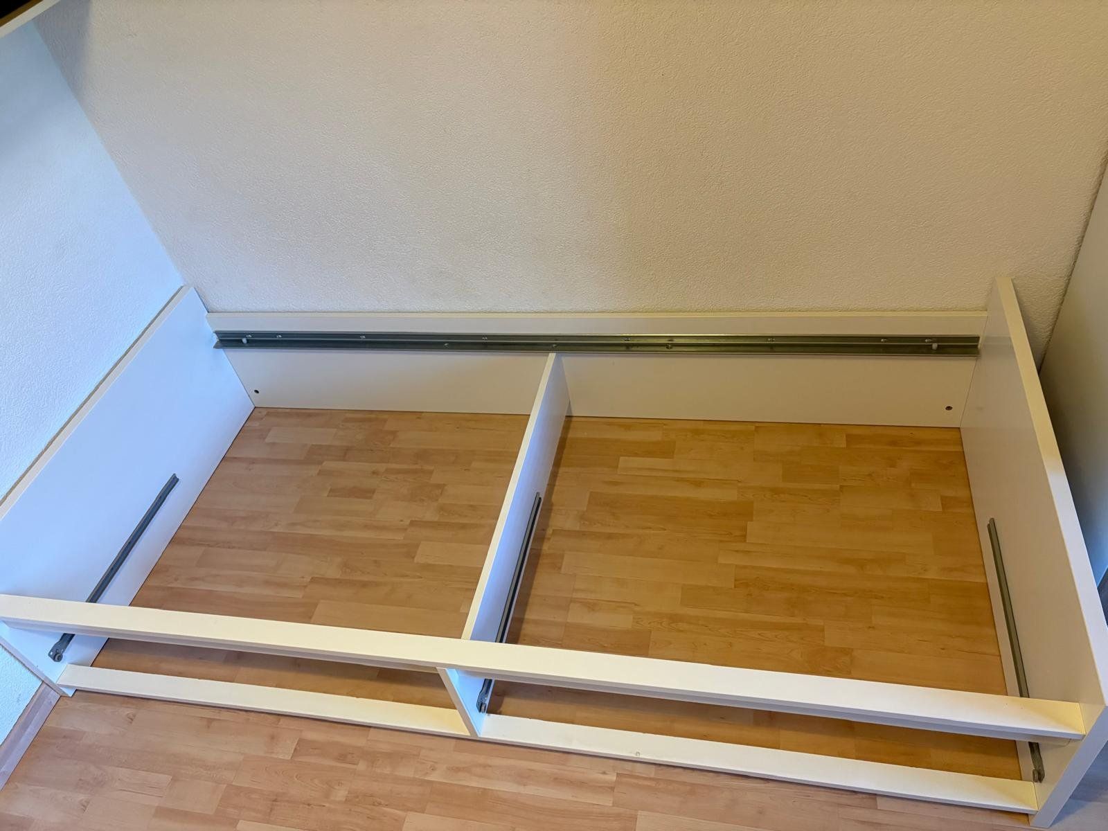 Ikea Letti: Cadre lit avec rangements – Usato da Villargiroud venduto da Max_Villargiroud 1
