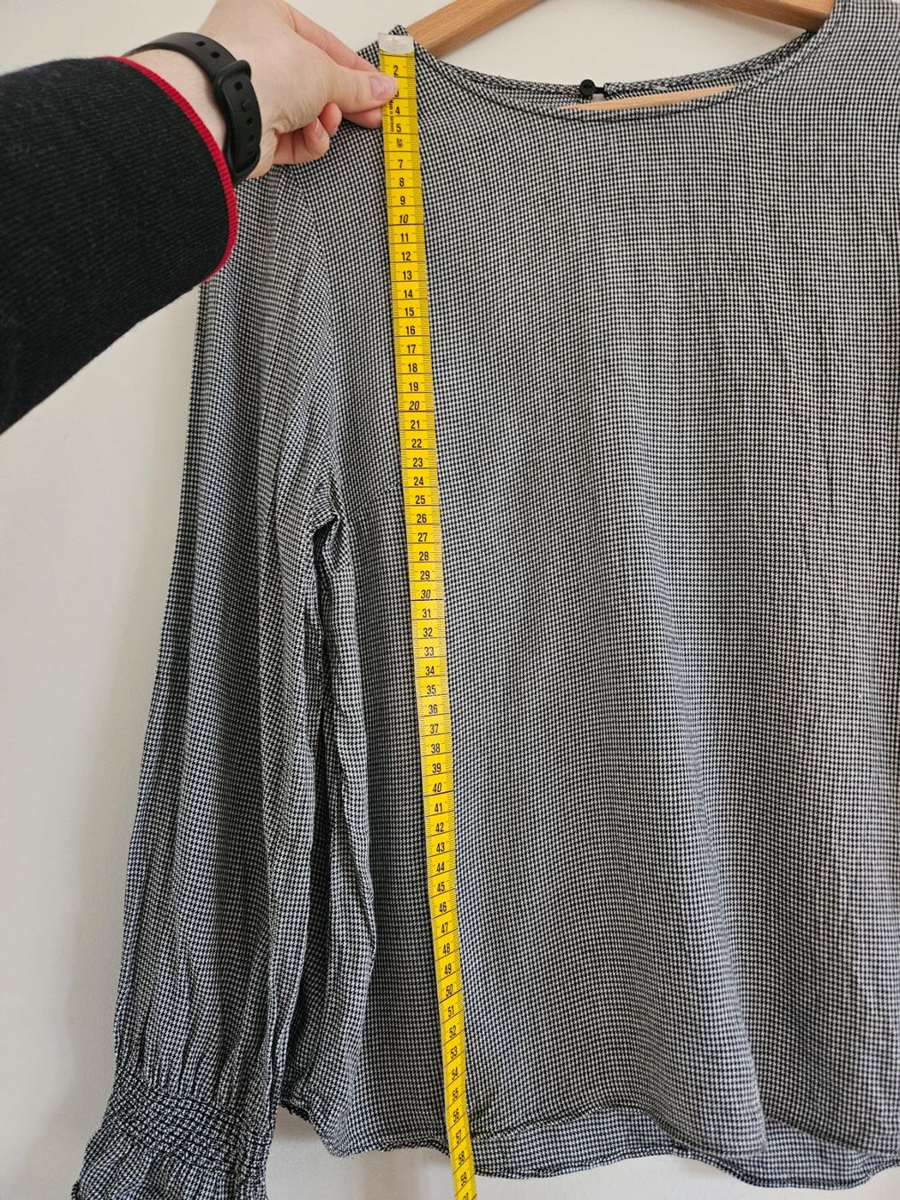 Camicette: Bluse mit Gummizug an den Ärmeln – Usato da Schaffhausen venduto da sabrina915 1