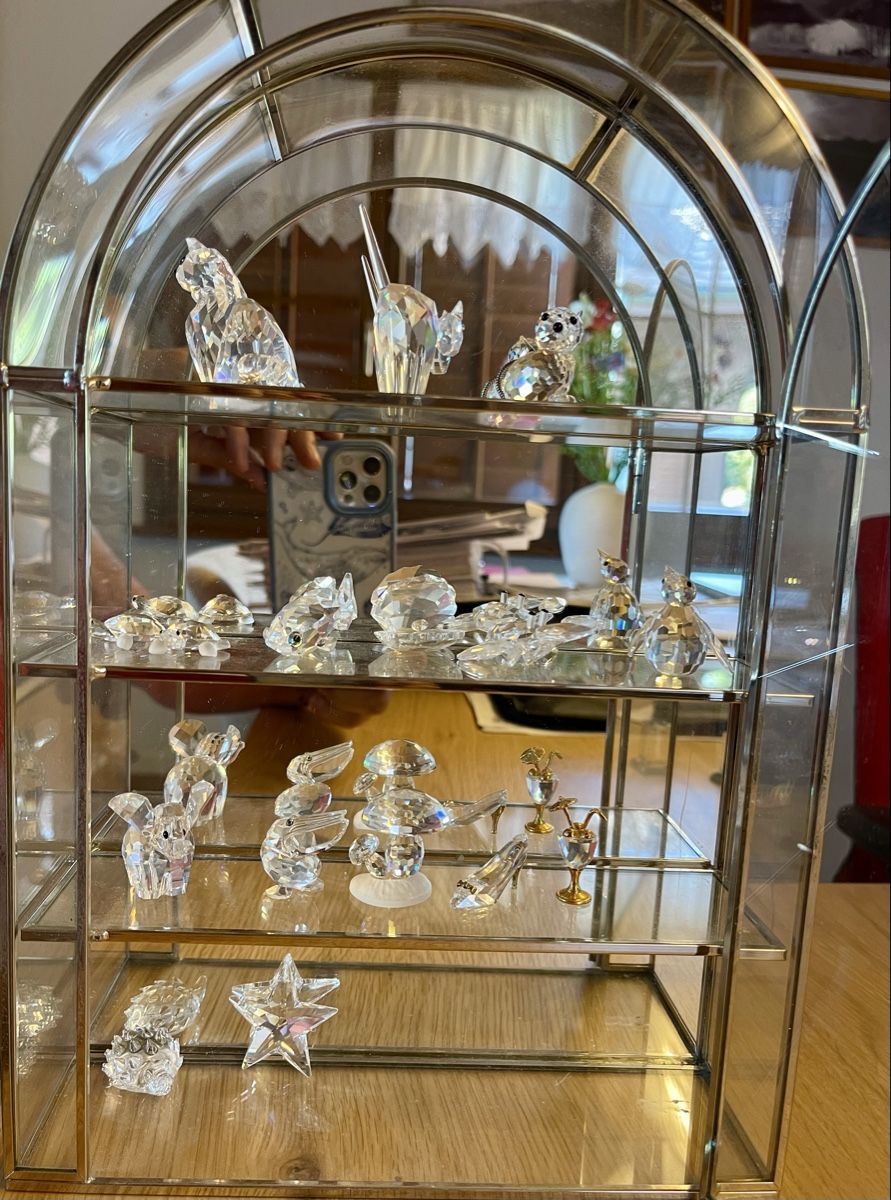 Vitrinen: Swarovski Sammlung inkl. Vitrine – Gebraucht aus Meierskappel von suesle 2