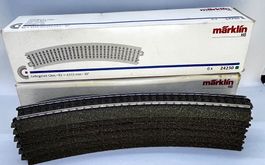 12 x Märklin H0 24230 Gebogenes Gleis Radius 2=437,5 mm 30°