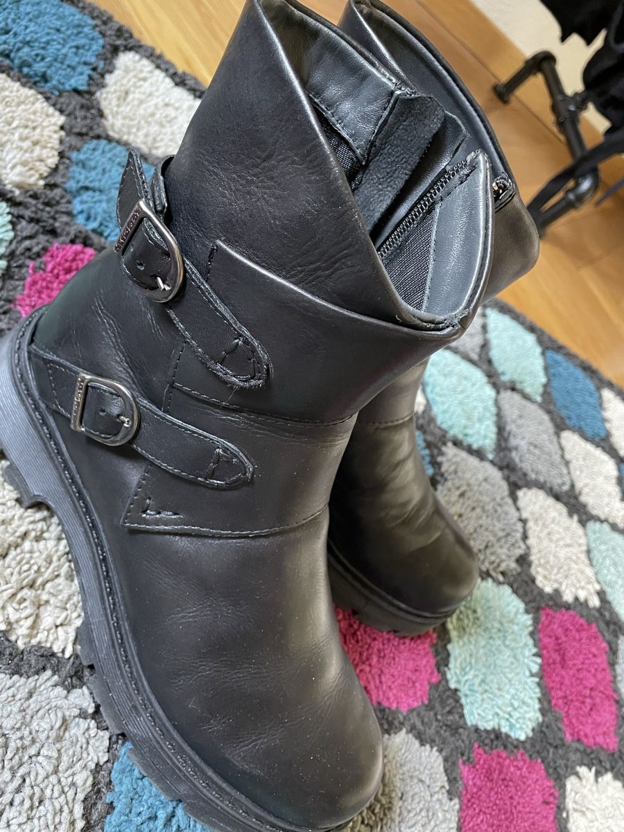 Scarpe da donna: Bottes cuir taille 39 – Nuovo (secondo la descrizione) da Lausanne venduto da SandrineJavelot