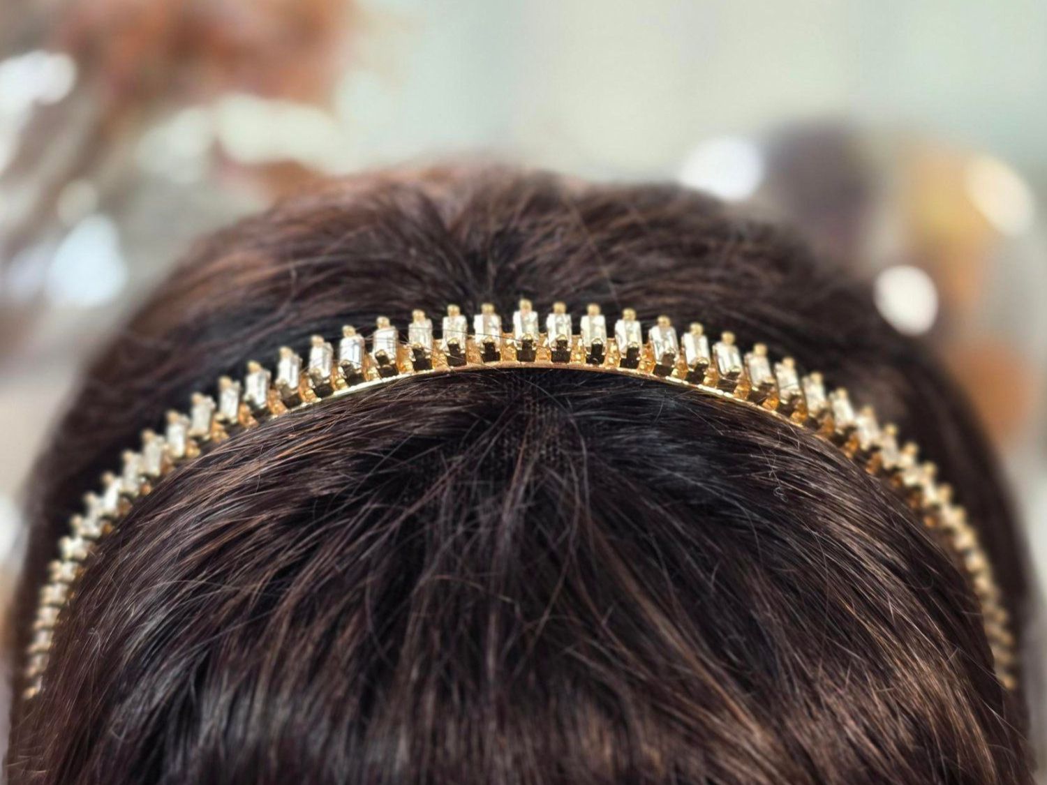 Accessori per capelli: Neu & Robust Goldenes Haarband mit Kristallen – Nuovo (secondo la descrizione) da Zürich venduto da dum_x5xn