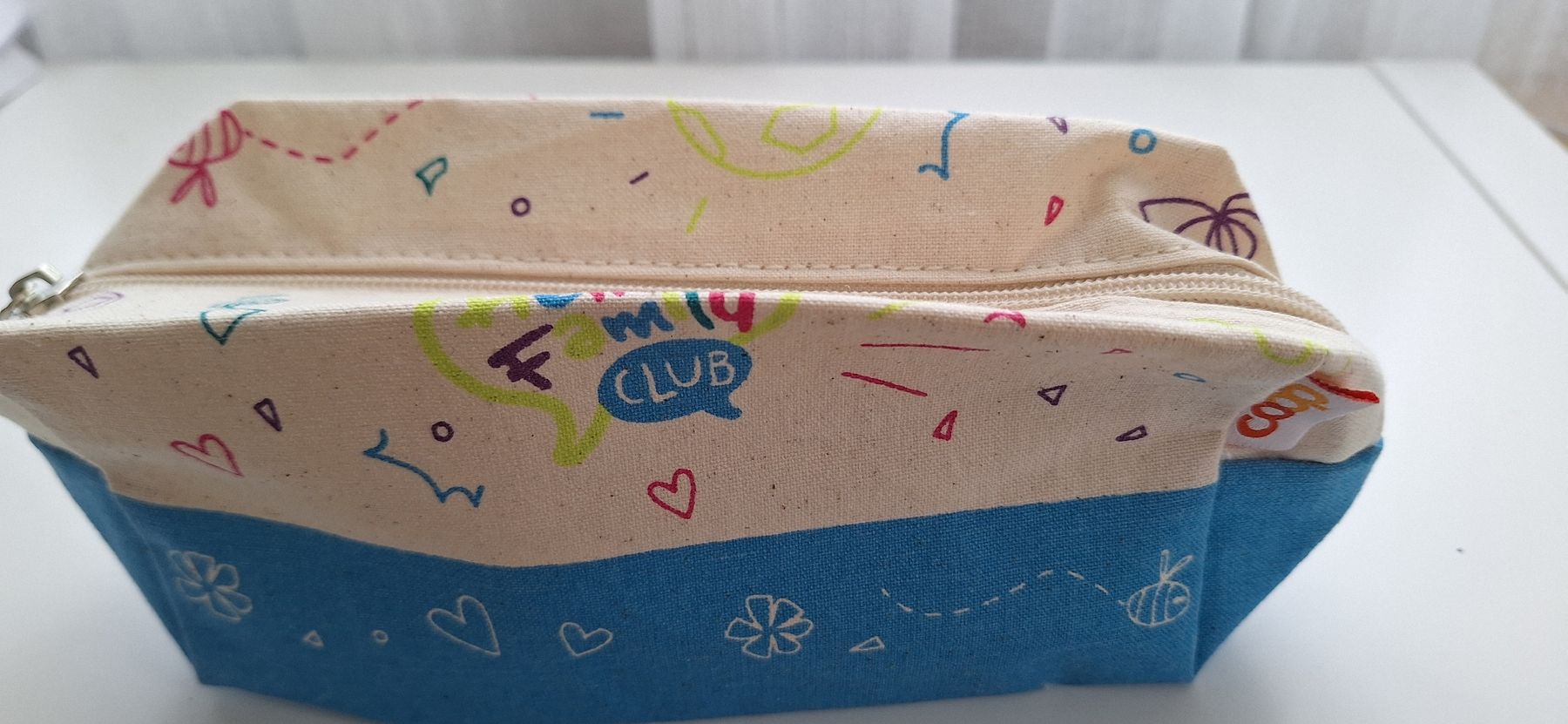 Plumiers: Etui – Neuf (Voir description) à Schwyz par cla_8w6t 1