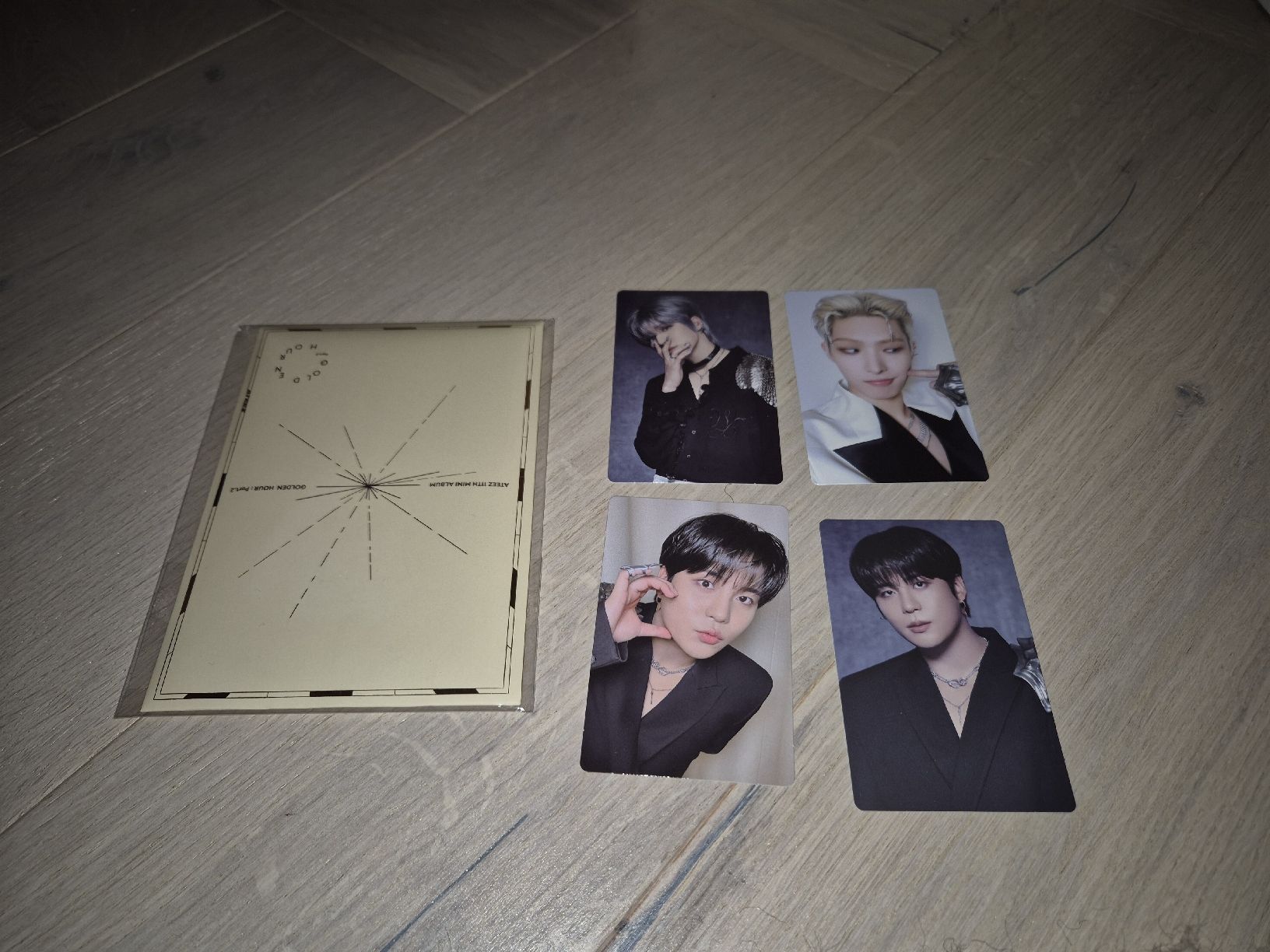 CD: Ateez - Golden Hour: Part.2 (Platform Version) – Nuovo (secondo la descrizione) da Beinwil am See venduto da noeliaz14 1