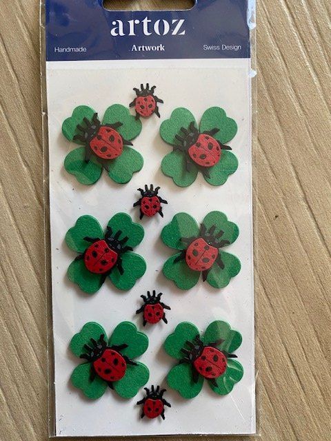 Sticker: Neuer 3-D Sticker von Artoz – Nuovo e nell'imballaggio originale da Staufen venduto da Nasli 1