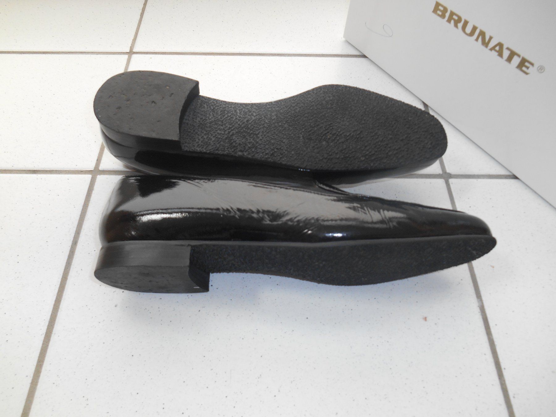 Brunate Scarpe da donna: Brunate Lederpump schwarz Grösse 39 – Usato da Basel venduto da fafa68 4