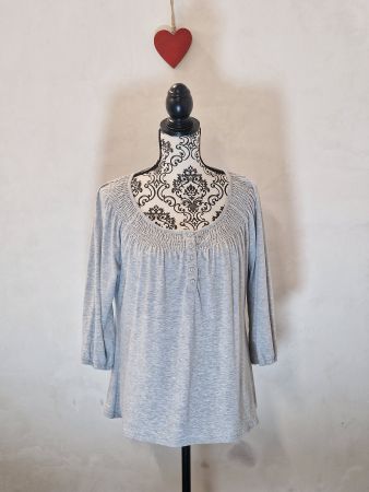 Damen Langarmshirt grau mit Knopfleiste L guter Zustand