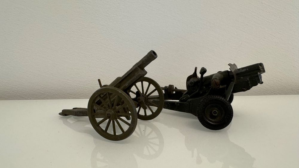 Britains Jouets: zwei antike Spielzeugkanonen Britains – D'occasion à Kriens par vasretta