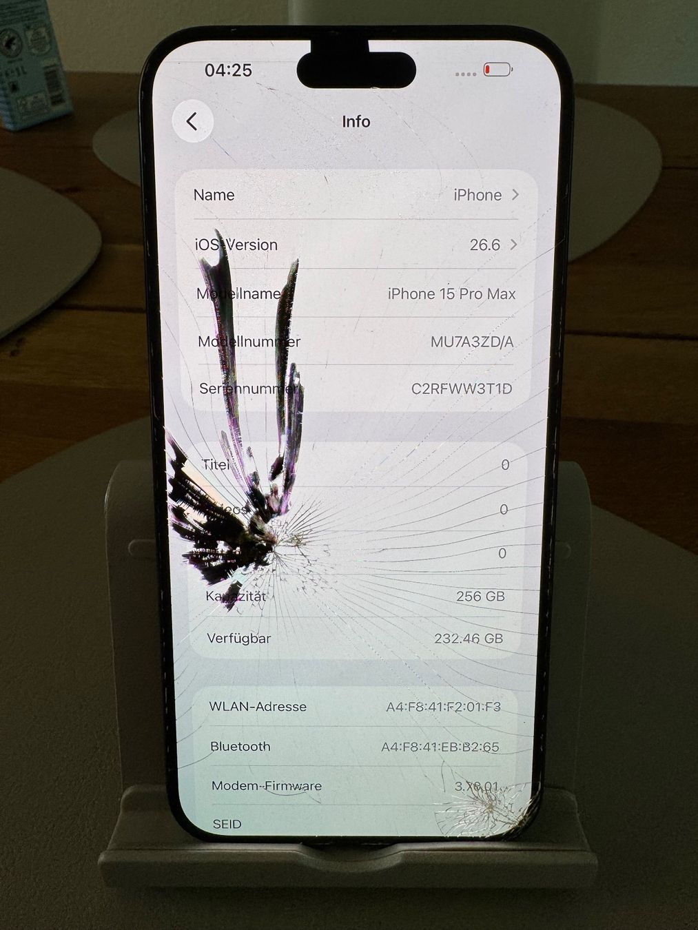 Apple Telefoni cellulari / Smartphones: iPhone 15 pro Max  256GB – Difettoso da Adliswil venduto da Busys 1