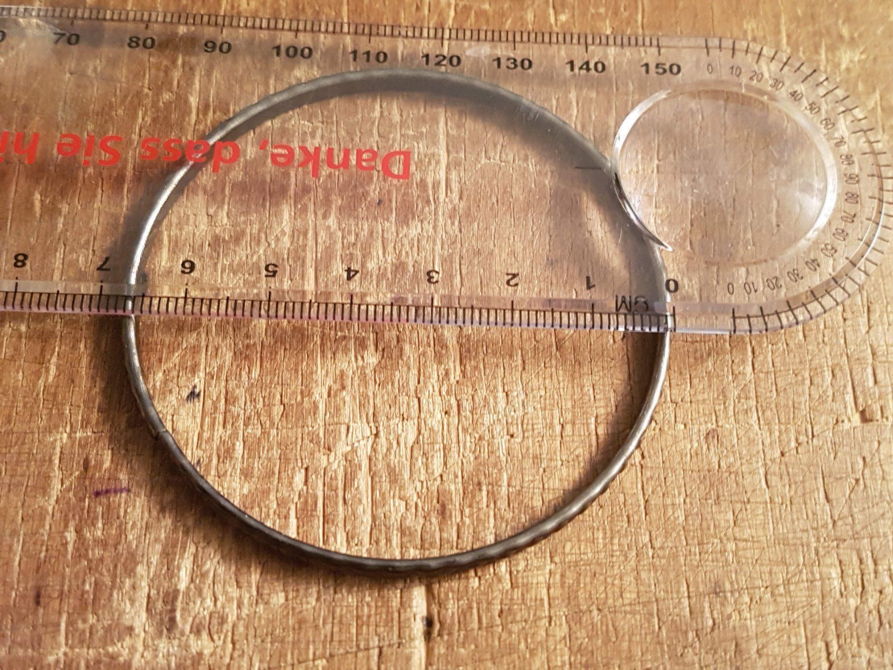 Bracciali & Braccialetti: dünner Armreif mit kariertem Muster – Usato da Ettingen venduto da Maranathatalitha 4